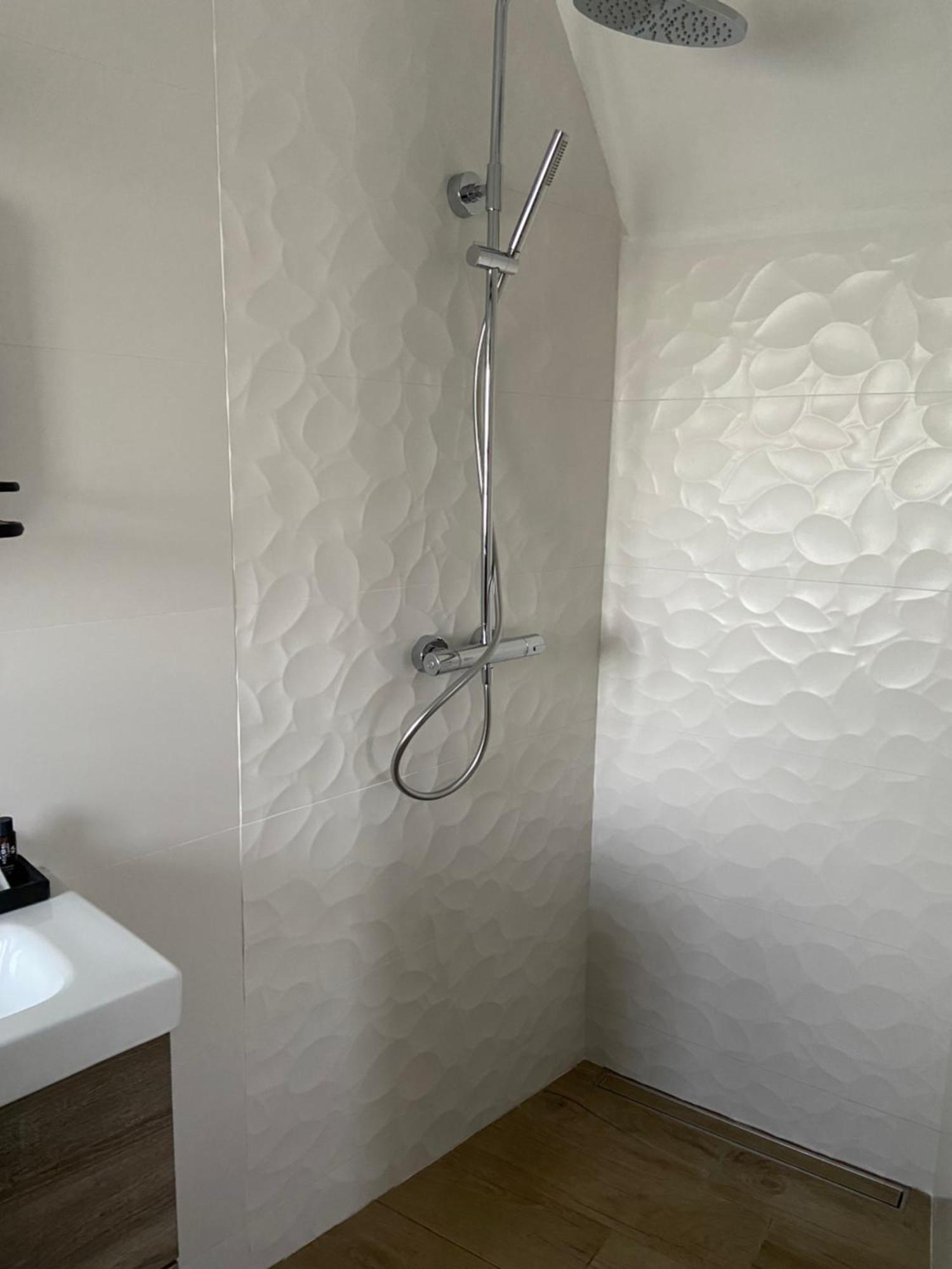 Bed and Breakfast La Penate Pluduno Экстерьер фото
